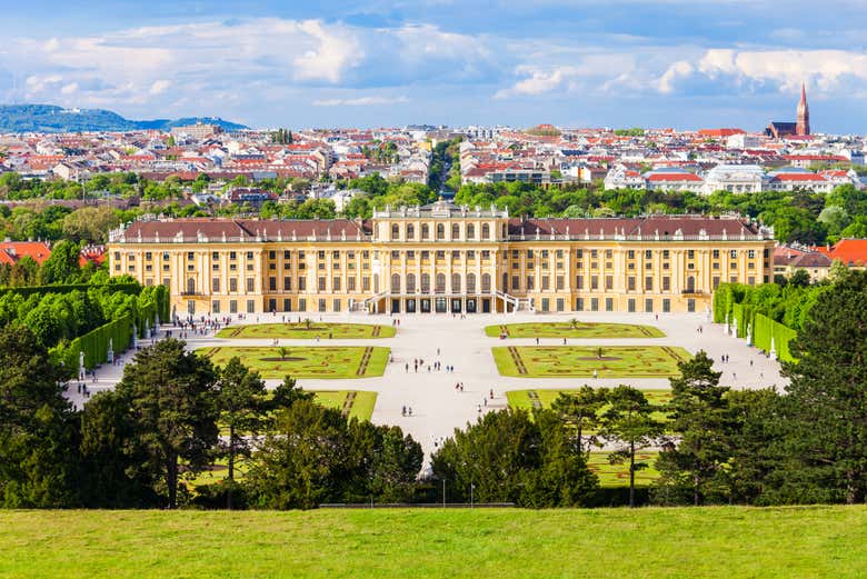 Vue panoramique sur le château de Schönbrunn